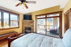 2 bedrooms, Internet, bed sheets