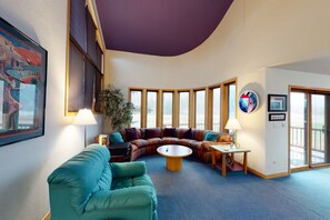 TV, fireplace, DVD player