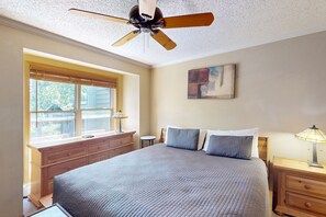 3 bedrooms, WiFi, bed sheets