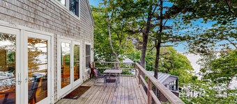 Spacious & tranquil waterfront hideaway on Muscongus Sound