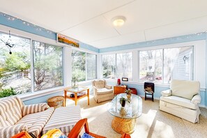 TV, ping pong, books