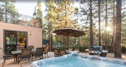 Walk to Lake | 6BR Cabin w/ Game Room, Hot Tub | Big Bear Castle