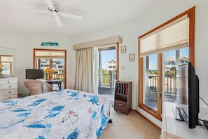 6 chambres, bureau, Wi-Fi, literie fournie