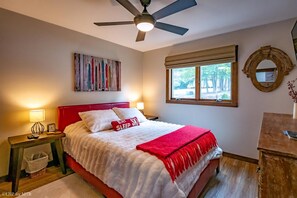 1 bedroom, WiFi, bed sheets