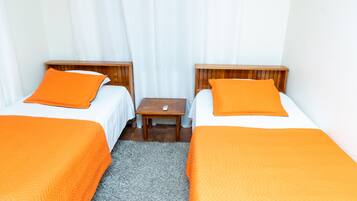 1 bedroom, in-room safe, desk, iron/ironing board