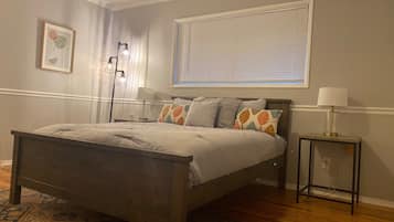 4 habitaciones, escritorio, wifi y ropa de cama