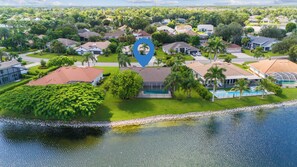 Exterior - Luxury fully rehabed house with Lake View (Naples)