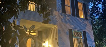 Stay w/ Art at Garden District Gem: Neville House