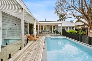 Outdoor pool, a heated pool - Coastal Mt Martha, Pool & spa, 10 homes to the beach, walk to shops & cafes. (Mount Martha)