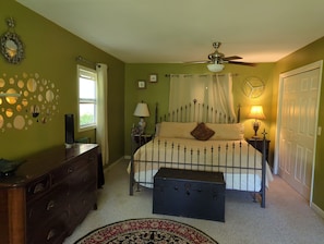 1 bedroom, free WiFi, bed sheets