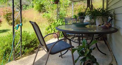 Knight's View~ Mountain sunset view~all pets allowed