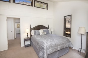 Townhome | 3 bedrooms, iron/ironing board, travel cot, free WiFi - West Vail Riverfront Lodging, Colorado (Vail)