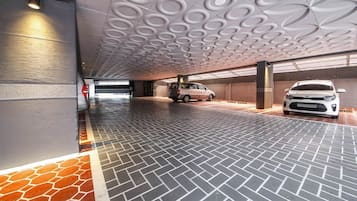 Estacionamiento gratis, valet parking gratis