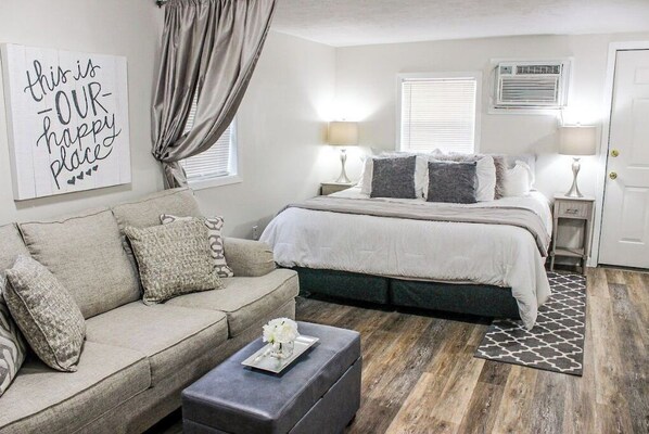 1 bedroom, desk, iron/ironing board, free WiFi