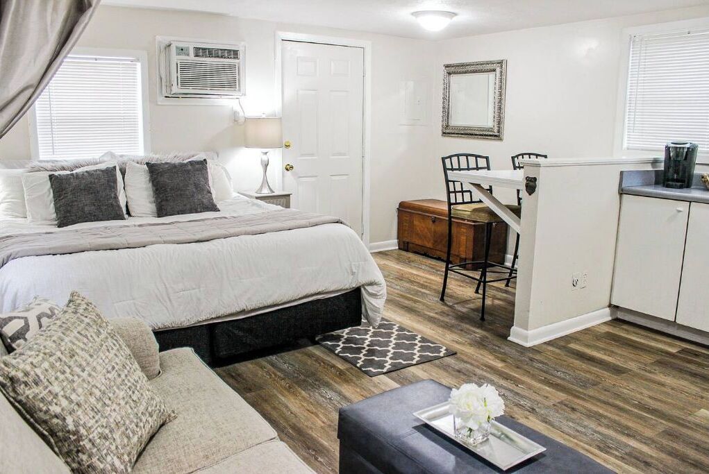 1 bedroom, desk, iron/ironing board, free WiFi