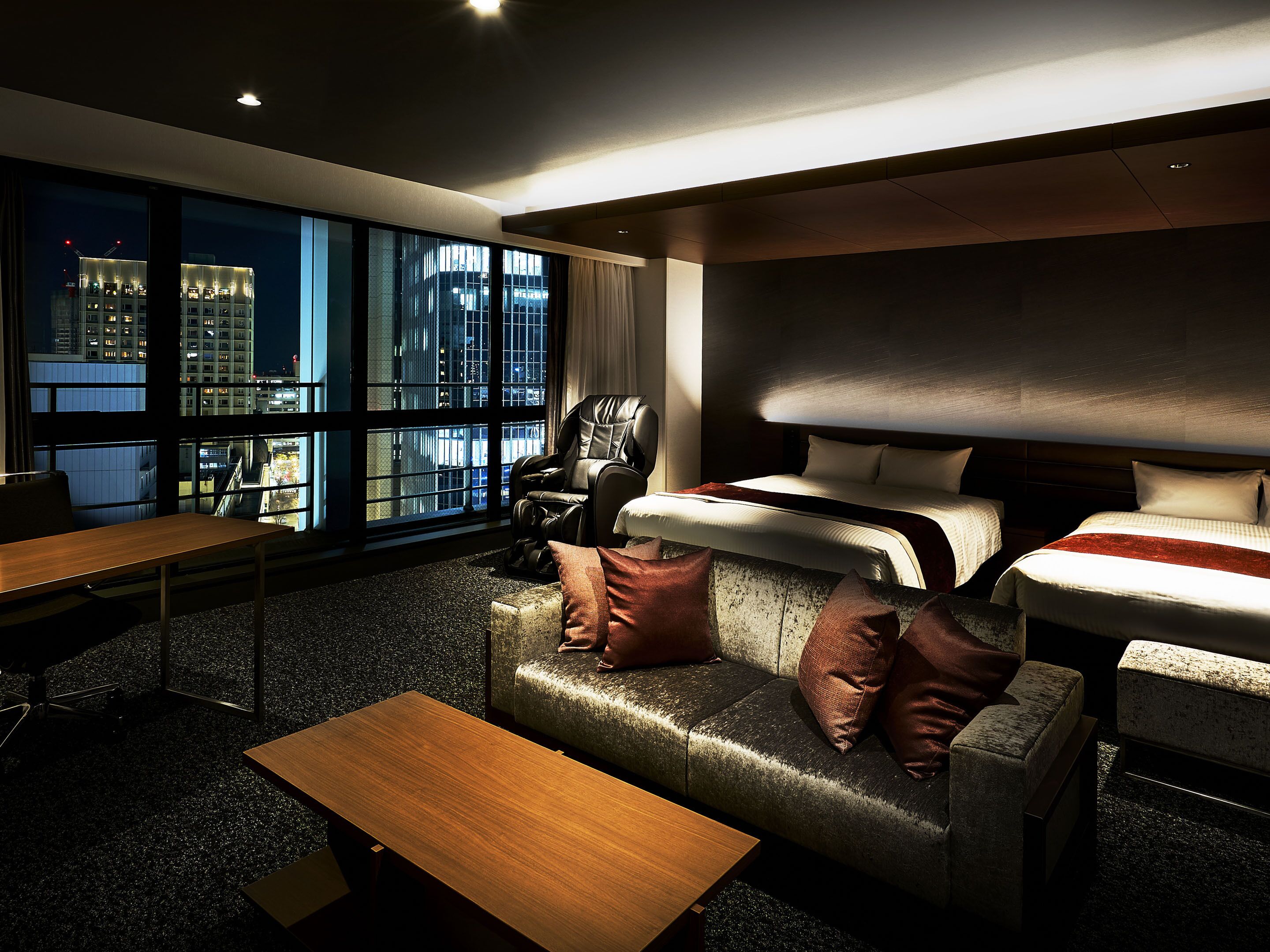 in-room safe, blackout curtains, soundproofing, iron/ironing board