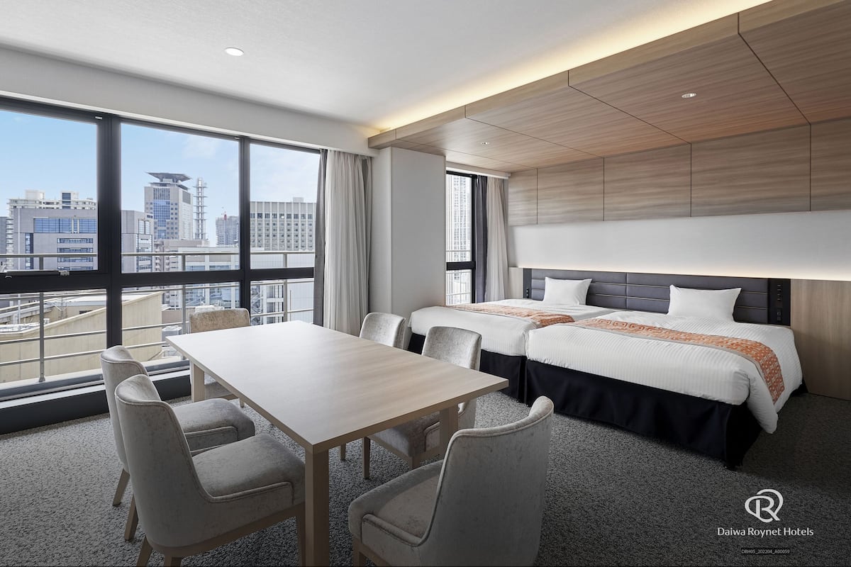 In-room safe, blackout drapes, soundproofing, iron/ironing board