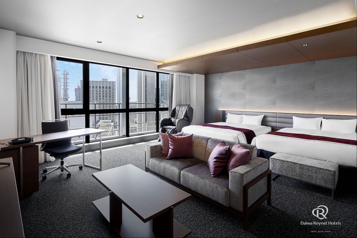 In-room safe, blackout curtains, soundproofing, iron/ironing board