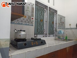 Family Villa, 3 Bedrooms | Private kitchen | Fridge, stovetop, rice cooker, griddle