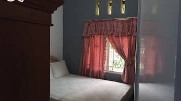 Family Villa, 3 Bedrooms | Bed sheets