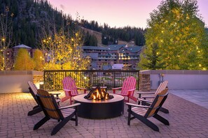 Property grounds - Ski In Out Luxury Condo 4657 I Huge Hot Tub I Views I Best Price I FREE Adventures Daily (Winter Park)