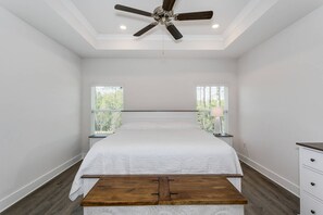 4 chambres, bureau, fer et planche à repasser, Wi-Fi