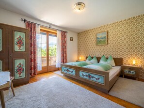 10 chambres, accès à Internet