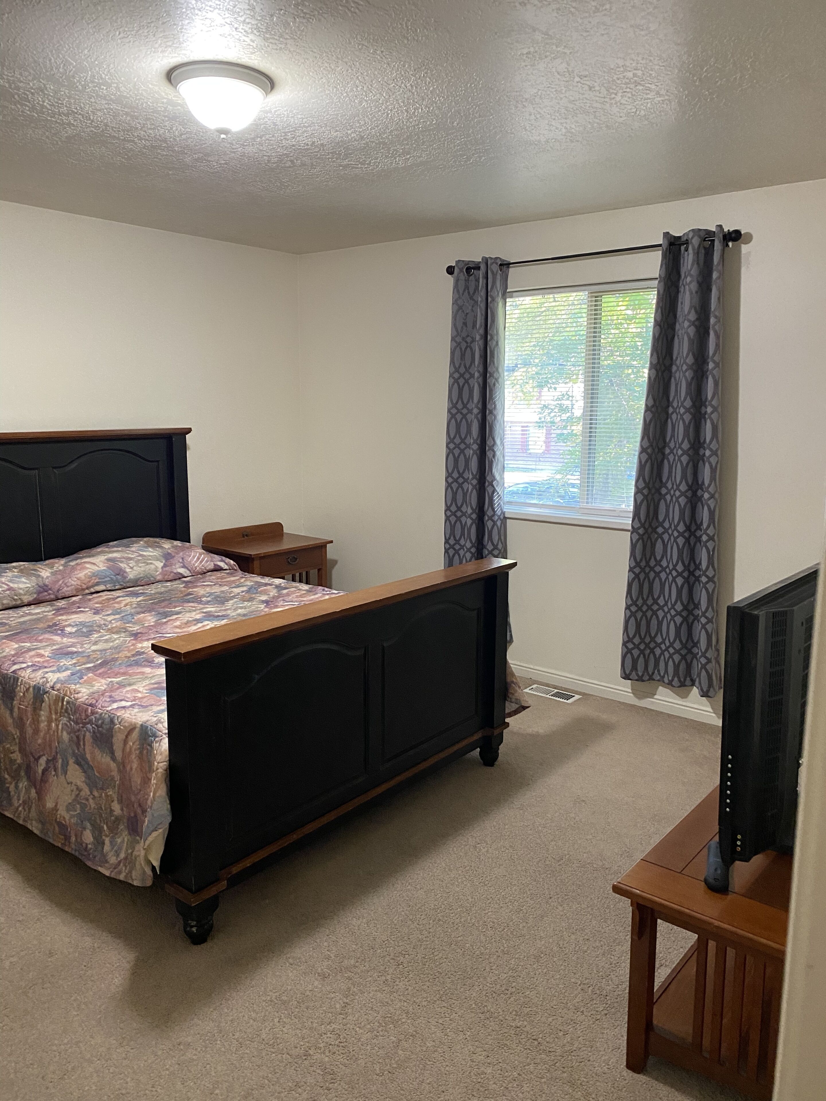 7 bedrooms, iron/ironing board, free WiFi