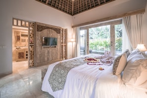 Vila (One Bedroom Private Pool Villa) | 1 quarto, camas extras/dobráveis (sobretaxa), Wi-Fi de cortesia