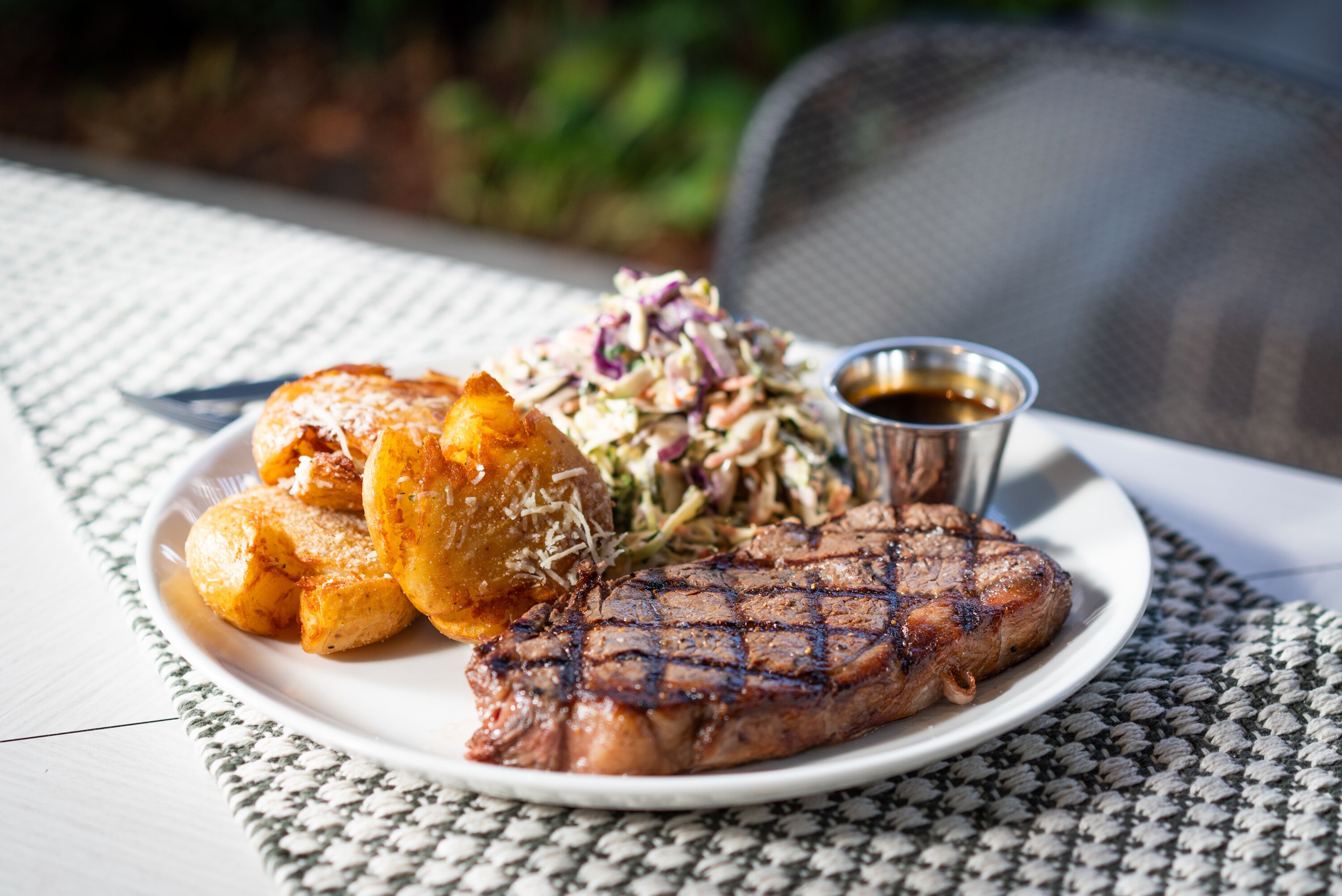 lunch and dinner served