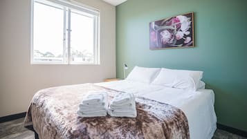 Premium Queen Room