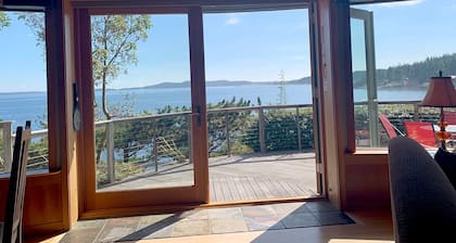 Waterfront Escape with Hot Tub