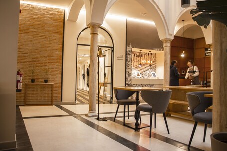 Room Select Tetuán - view 2