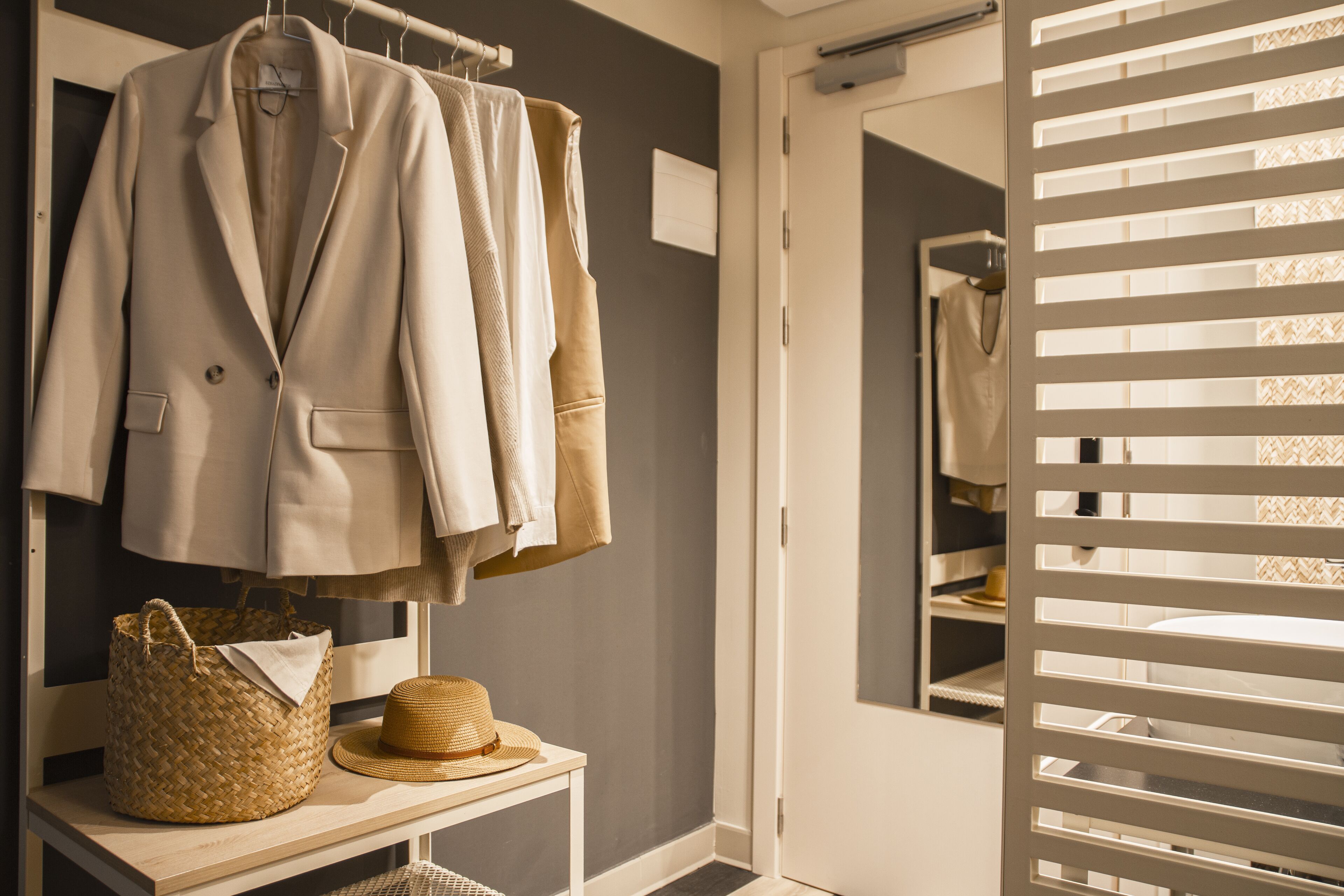 single room | hypo-allergenic bedding, free wifi, bed sheets