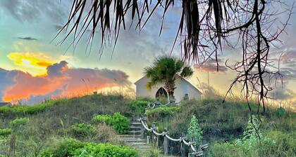 Pet Friendly, Shared Pool, Hot Tub, Near Marin and Ferry, Golf Cart Access