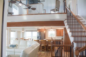 Interior - Herring House- Gulf front, St Joe Beach, WIFI, No pets, Sleeps 7 (Saint Joe Beach)