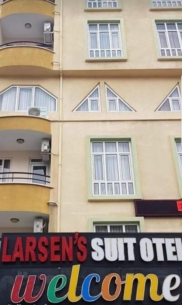 واجهة المنشأة