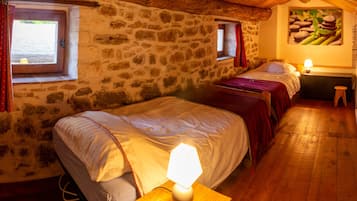 3 camere, ferro/asse da stiro, Wi-Fi gratuito, lenzuola