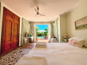 5 chambres, fer et planche à repasser, lit parapluie, Wi-Fi gratuit