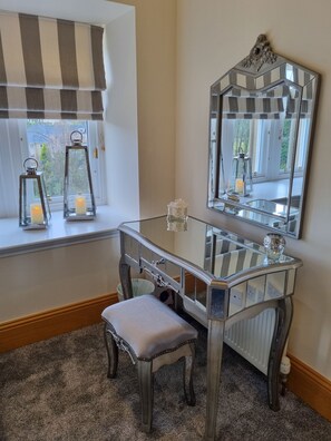 Interior - DOLLARBEG CASTLE - The Tower - Luxury Apartment (Dollar)