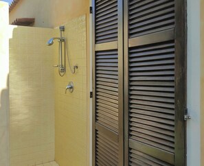 Shower, bidet