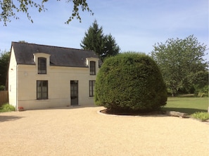 Exterior - Welcome to Gîte des Fromentaux near Chinon (Beaumont-en-Véron)