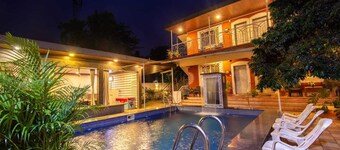 ฟลอร่า Ecostay