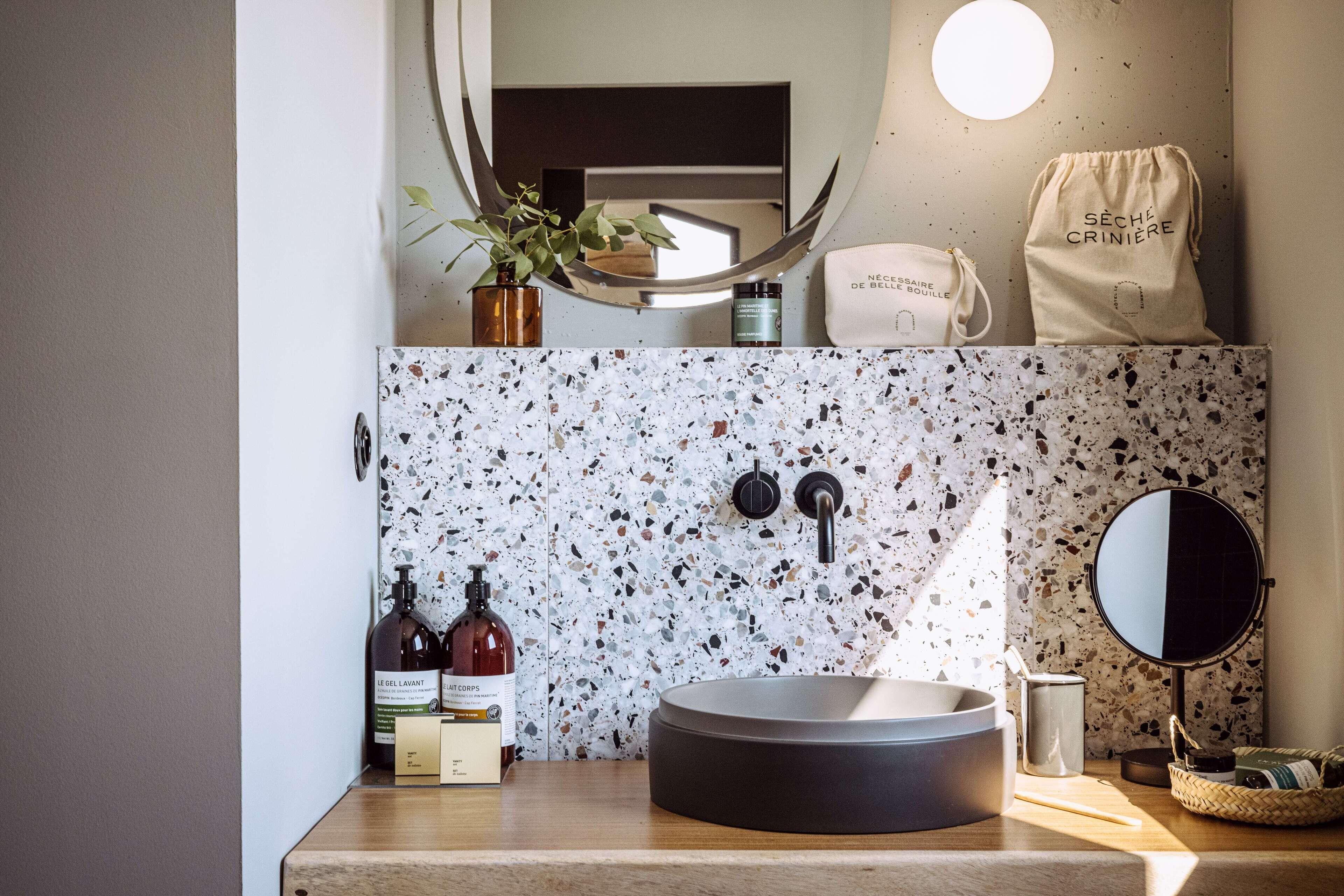 Foto - Le Garage Biarritz Hôtel