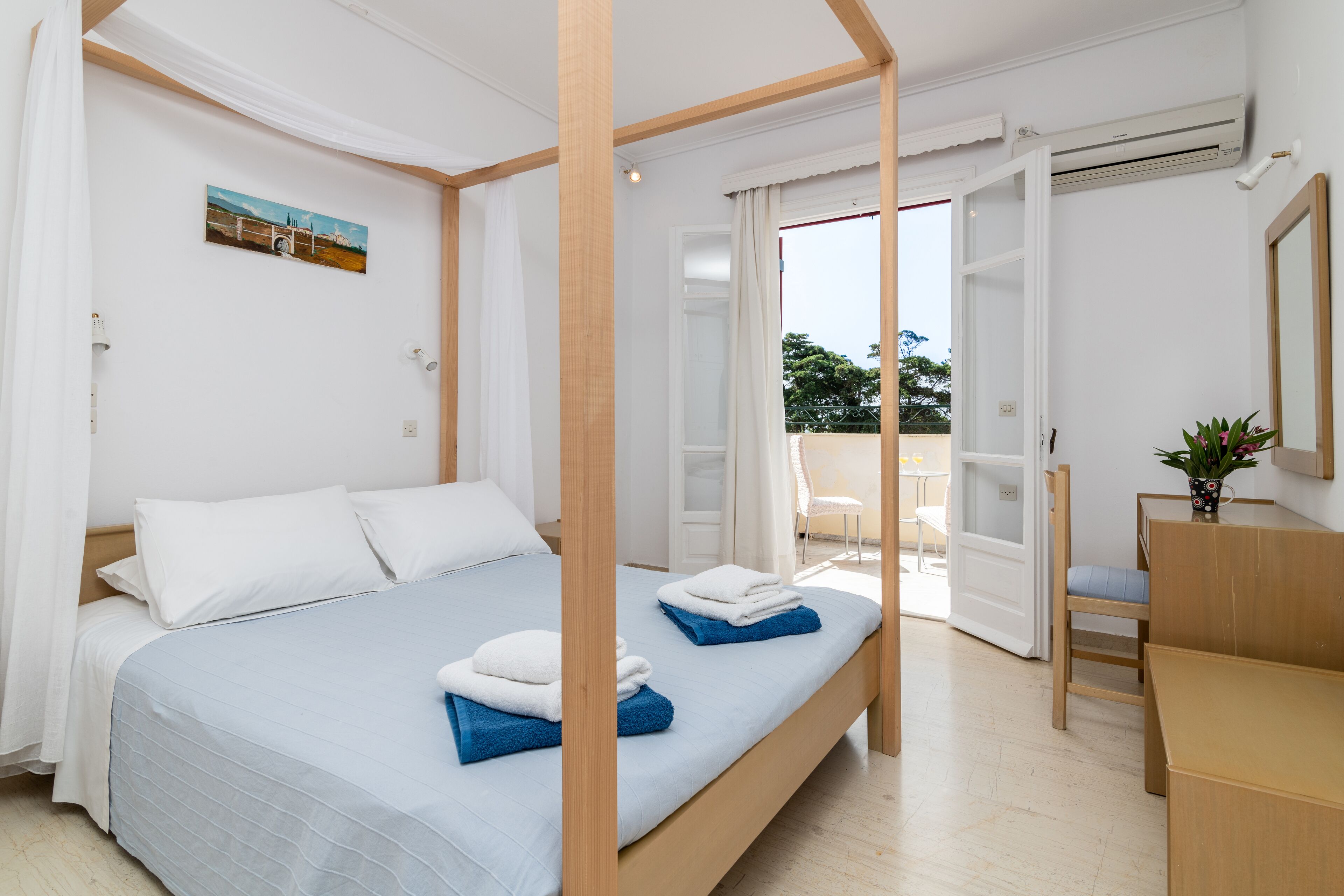 Villa, 2 Bedrooms, Private Pool, Pool View | In-room safe, individually decorated, individually furnished