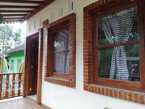 Exterior detail - Borobudur Kampung Homestay - Sri Udaneni (Magelang)