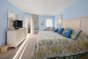 2 bedrooms, iron/ironing board, free WiFi, bed sheets - Oceanfront Condominium (Saint Simons Island)