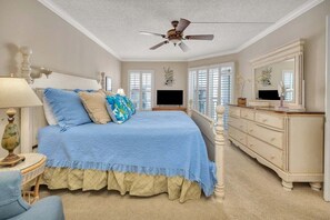 2 bedrooms, iron/ironing board, free WiFi, bed sheets - St Simons Oceanfront Condominium (Saint Simons Island)