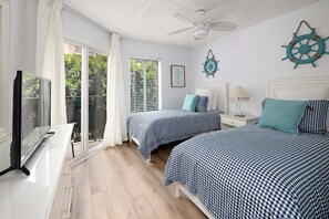 2 bedrooms, iron/ironing board, free WiFi, bed sheets - Oceanfront Condominium with Great Amenities (Saint Simons Island)