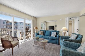 TV - Oceanfront Condominium with Great Amenities (Saint Simons Island)